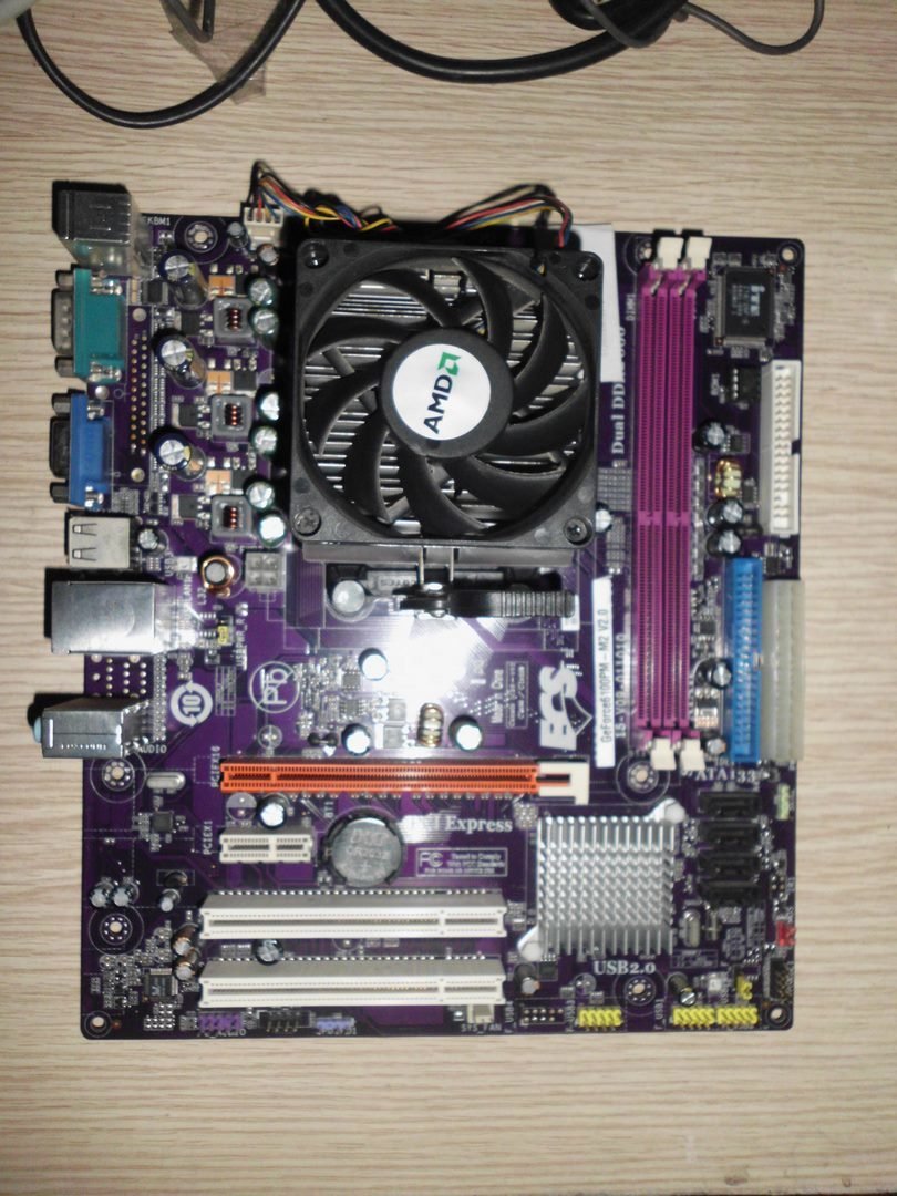 ECS GeForce6100PM-M2 GeForce6100PM ANAKART AMD LE-1250