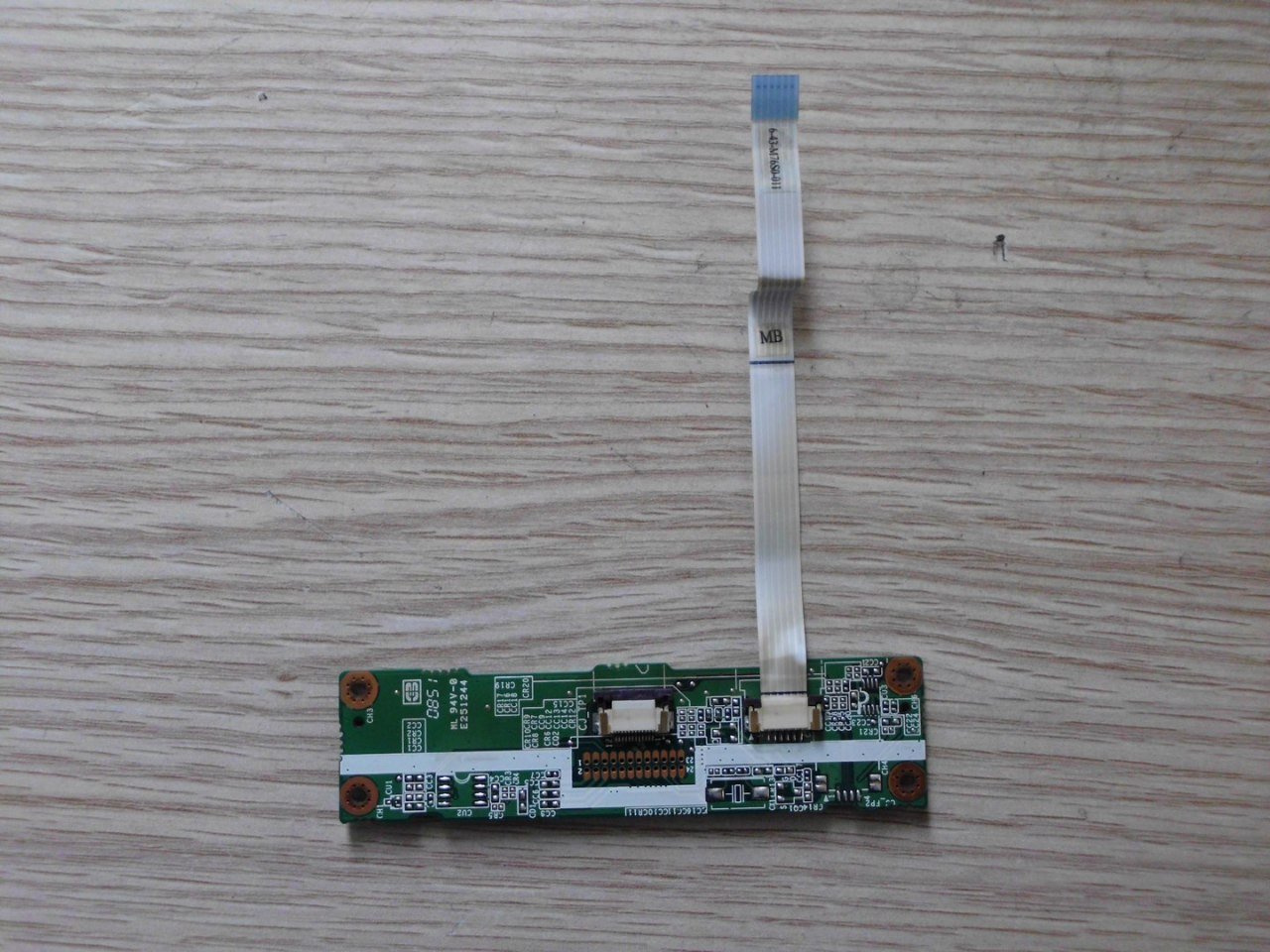 @ORIGINAL M760S MOUSE BUTTON BOARD 6-77-M76S2-D03D-1