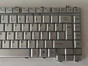 Toshiba A200 KLAVYE GÜMÜŞ PK1301801J0 MP-06866TQ-6983 K000049600