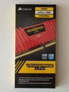 Corsair Cmk8Gx4M1A2400C14R 8Gb Ddr4 2400 Mhz Cl14 Vengeance Kırmızı Lpx Soğutuculu Dimm Bellek