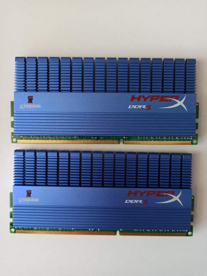 KHX1600C8D3T1K2/4GX 4GB (2GB 256M x 64-Bit x 2 pcs.) DDR3-1600 CL8 240-Pin DIMM Kit